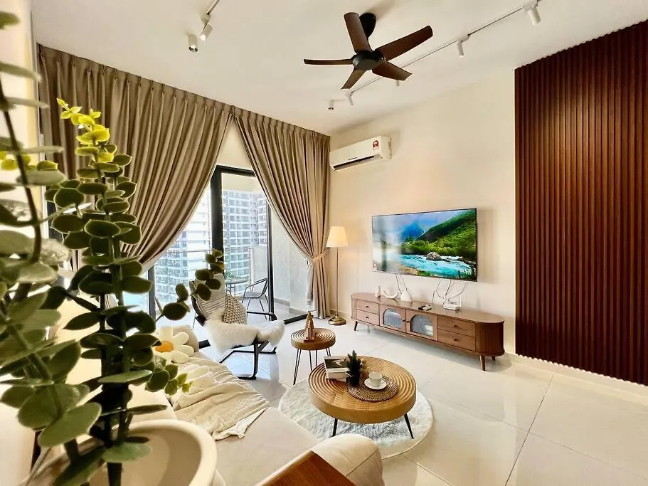 Country Garden Danga Bay Bay Point By R9 Homestay 조호르 바루 0*,